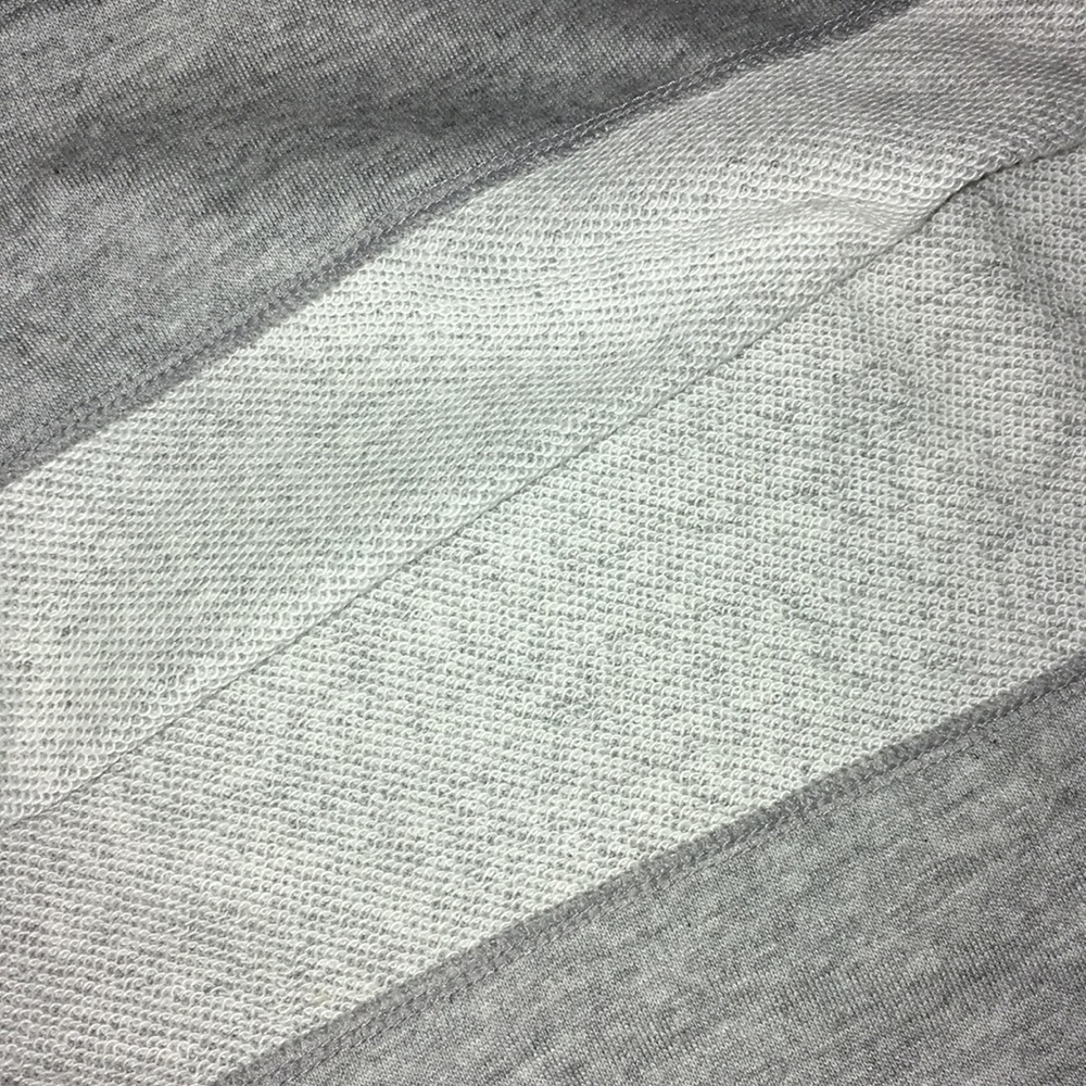 Adidas sleeveless hoodie gray size M EUC - Picture 4 of 8